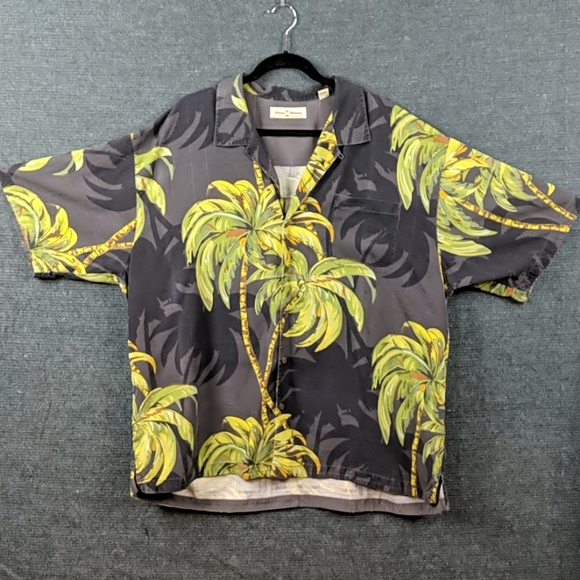 Tommy Bahama Other - Tommy Bahama Hawaiian Shirt Black & Green, XXL